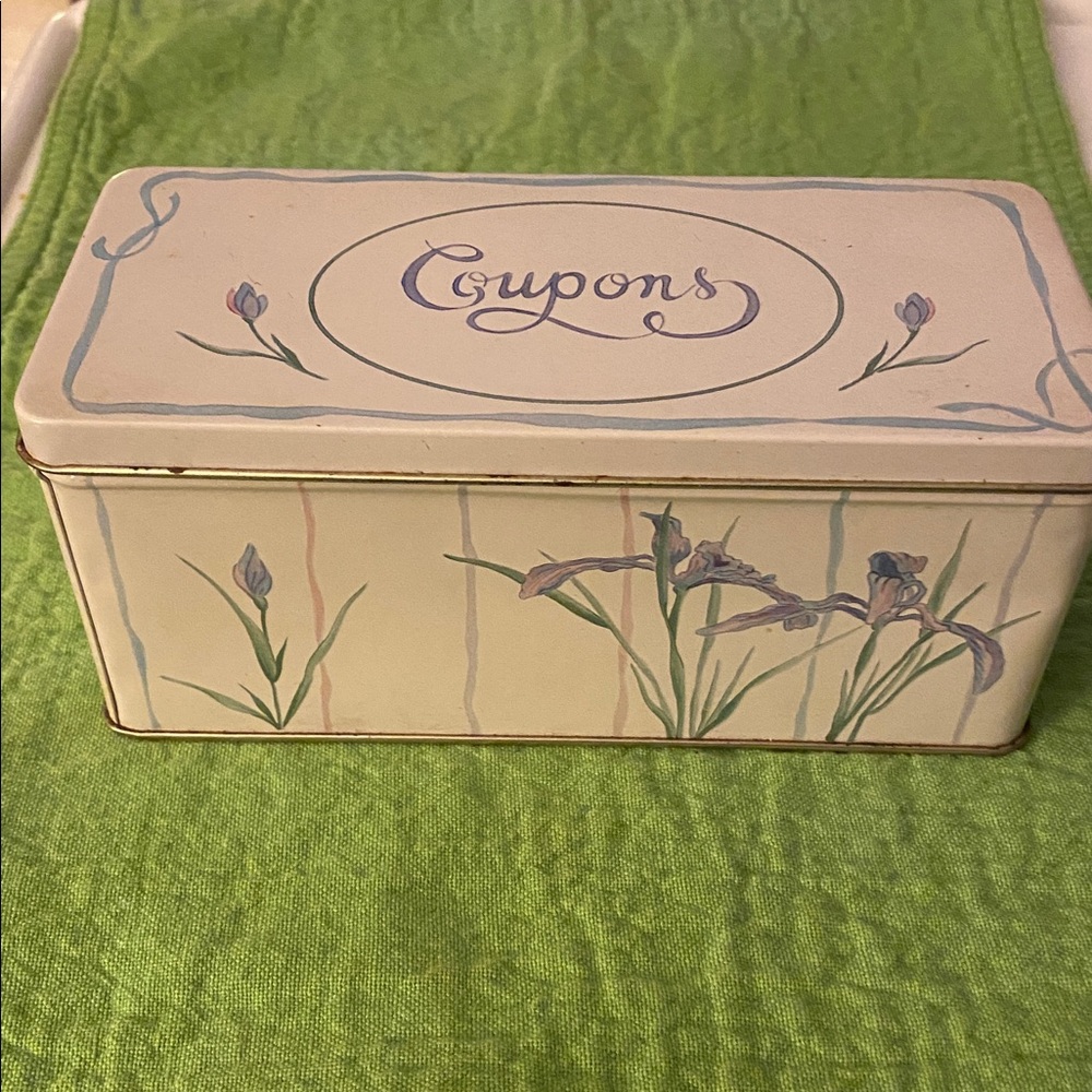 Vintage Coupon Tin with Corelle Shadow Iris Pattern